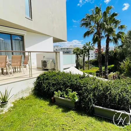 Flordarocha - Modern - Pool - 500m - Garden Appartement *